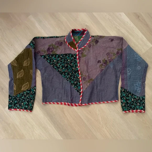 Vintage fabric quilted jacket | Size S - Picture 4 of 5
